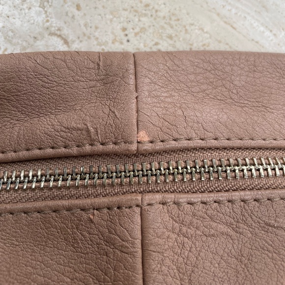 Urban Expressions tan studded shoulder bag - Picture 7 of 8